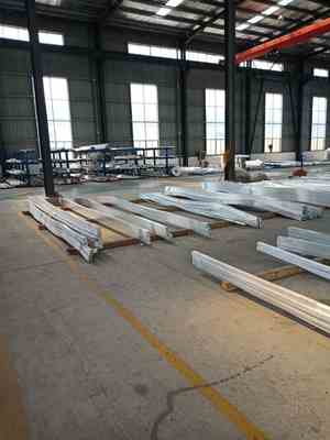 邯鄲合金鋁板廠家 鋁板產(chǎn)業(yè)的堅(jiān)實(shí)支柱